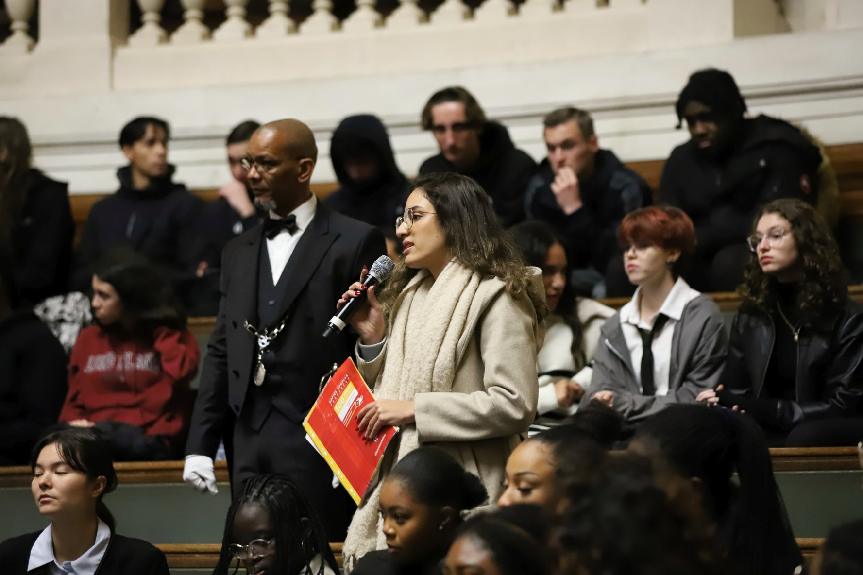 Académiciens-en-Sorbonne_Dominique-SENEQUIER