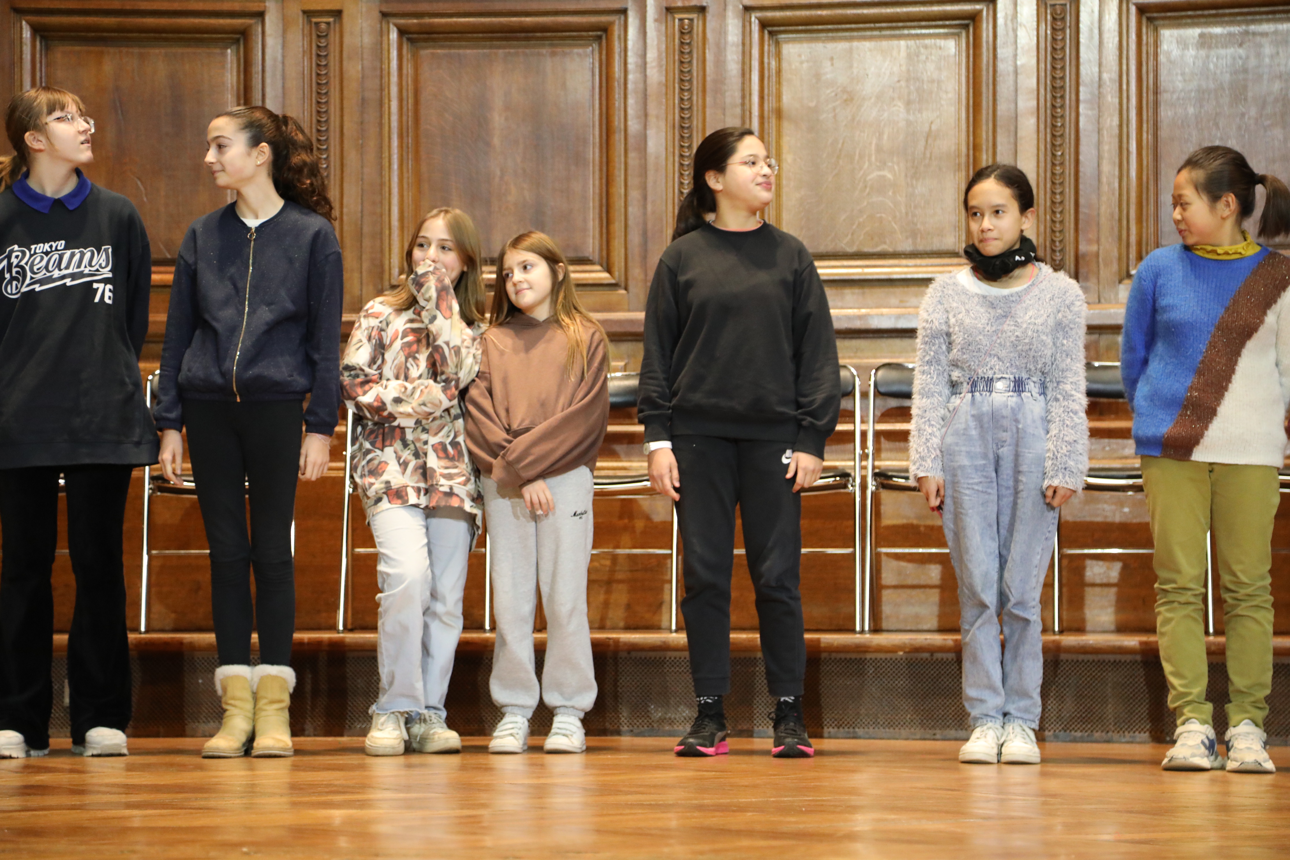 Elèves du collège La Fontaine à la fête de la laïcité 2023.