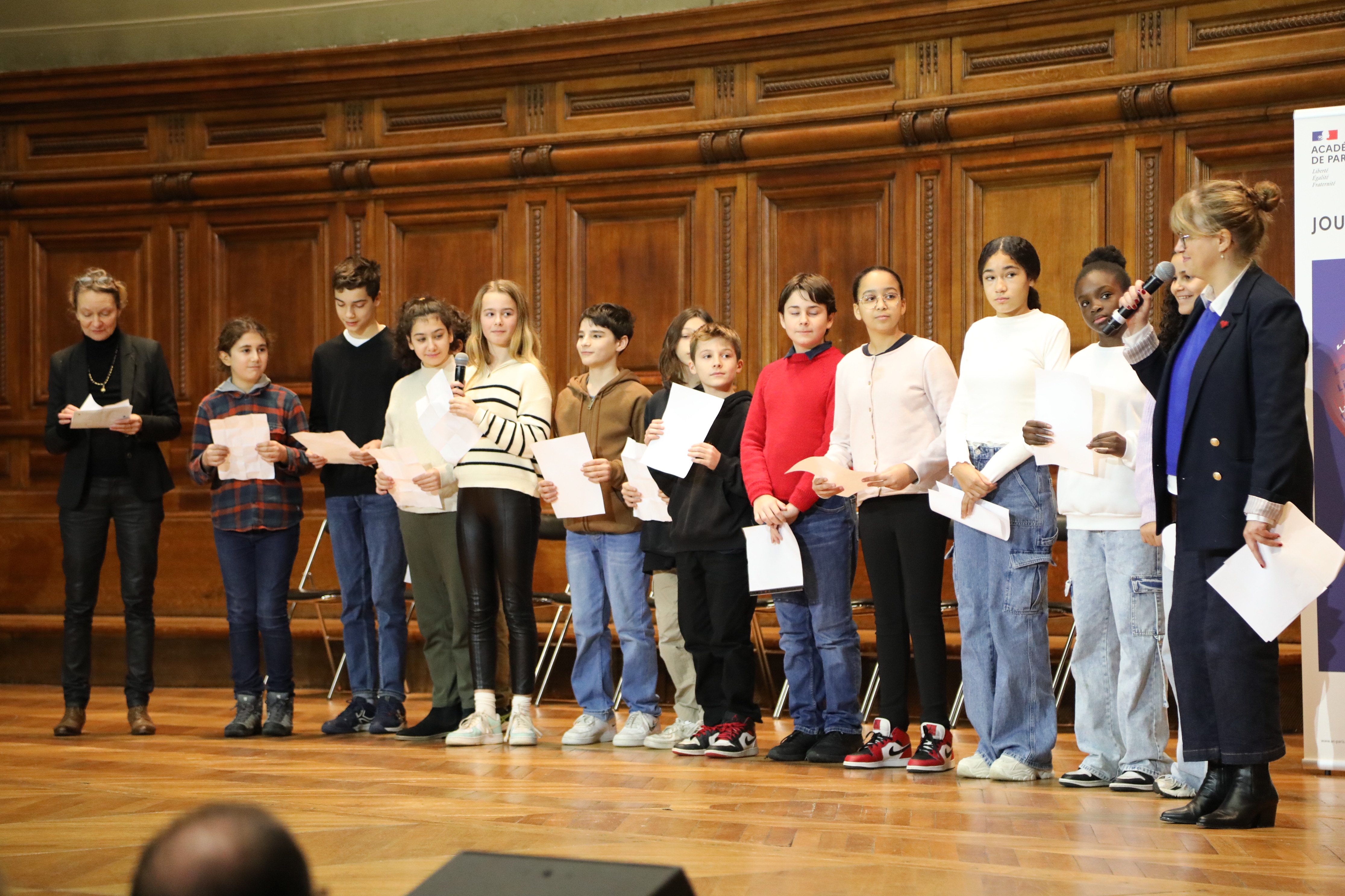 Les élèves de 5e du collège Beaumarchais à la fête de la laïcité 2023