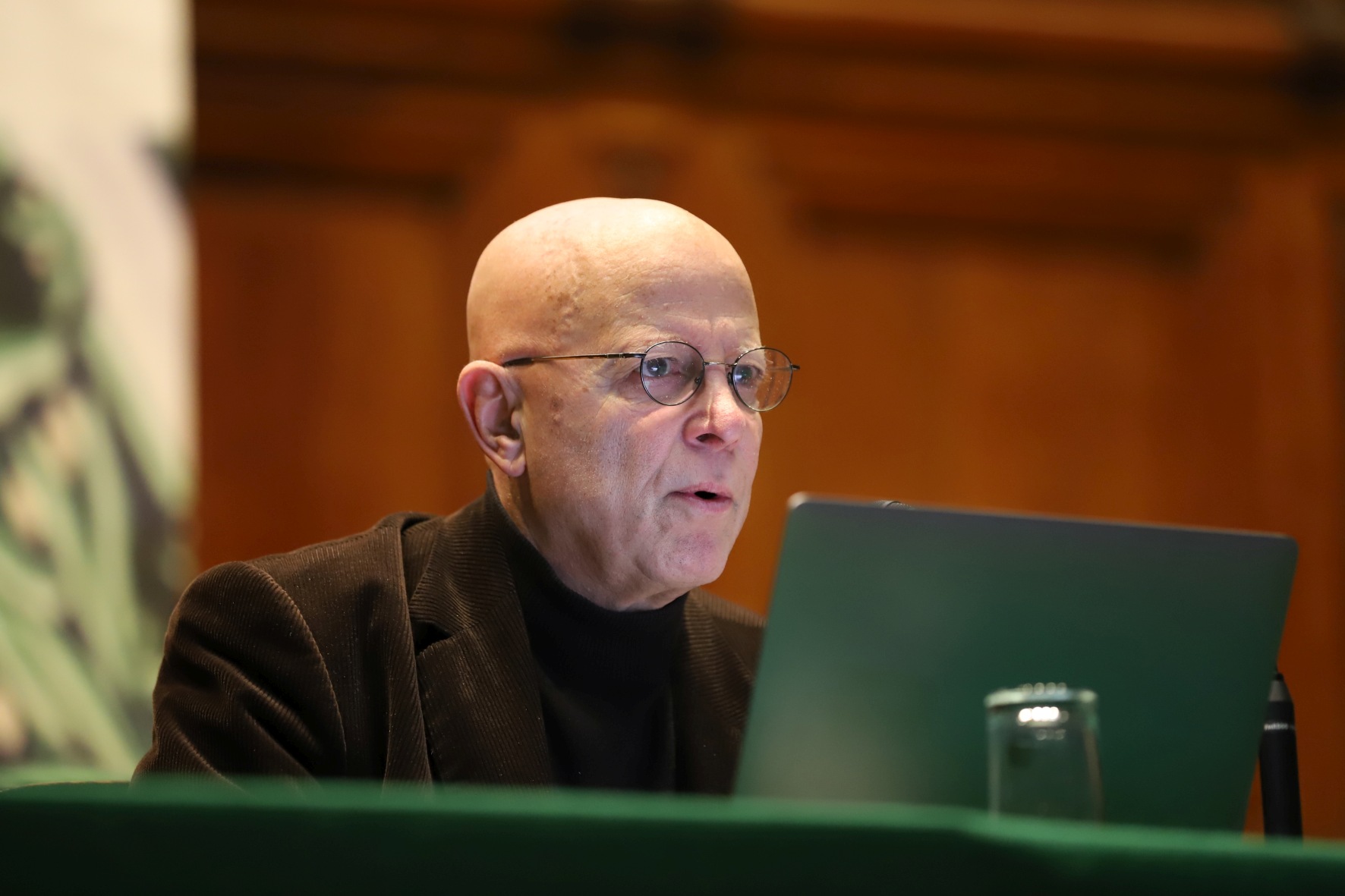 Académiciens-en-Sorbonne_Eric-KARSENTI