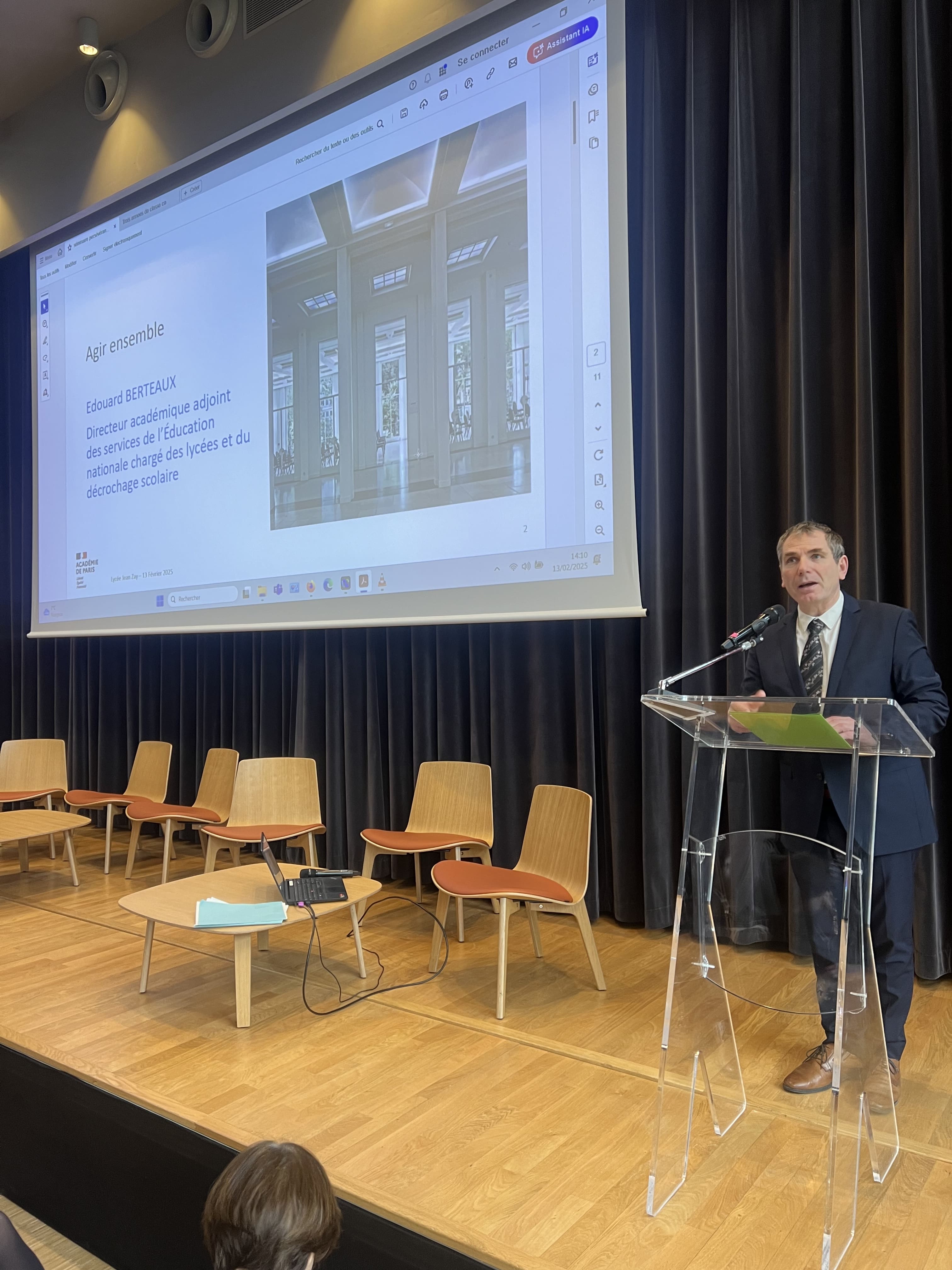 Édouard BERTEAUX, Directeur académique adjoint des services de l’Éducation nationale chargé des lycées et du décrochage scolaire