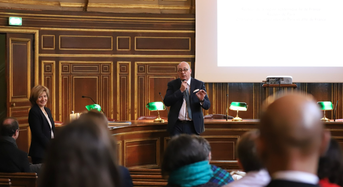 Christophe KERRERO et Véronique GRANDPIERRE à l'amphithéâtre Liard de la Sorbonne