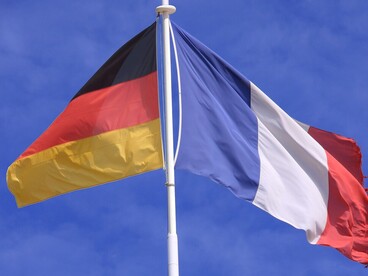  drapeaux-franco-allemand-jpg-37991.jpg 